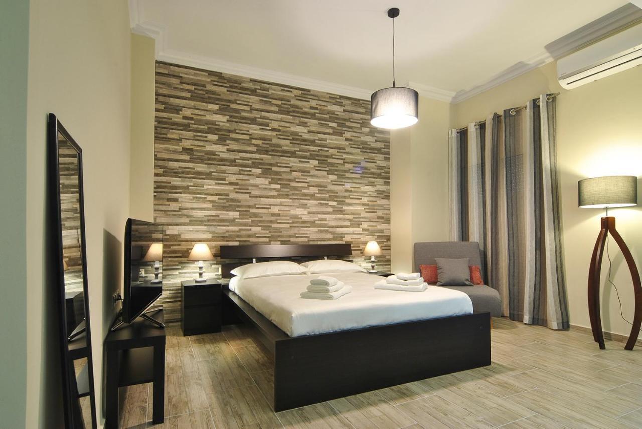 Studio 20 Patras Exterior photo