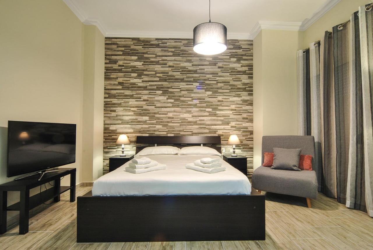 Studio 20 Patras Exterior photo
